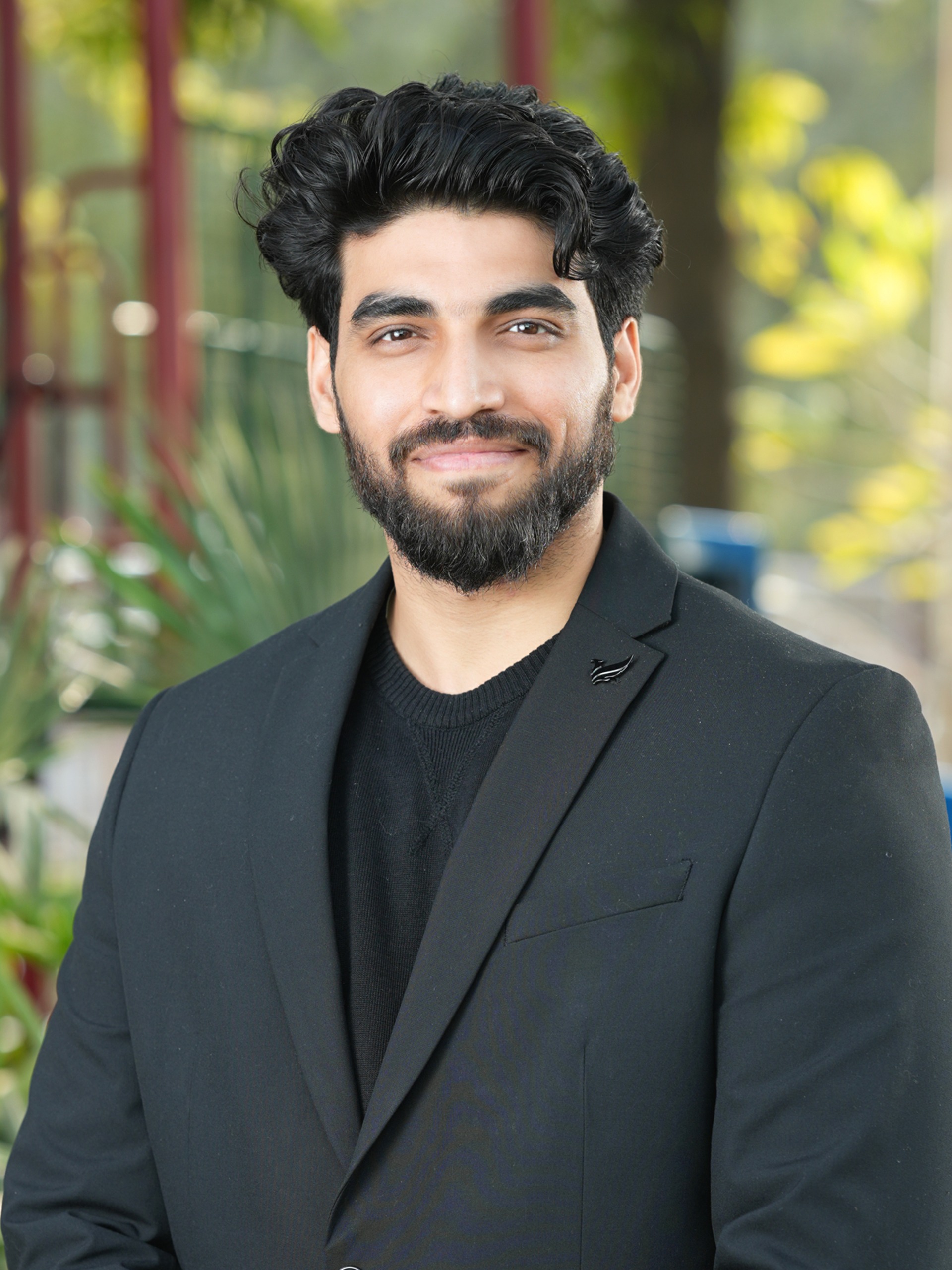 MR. ROOPAK KUMAR